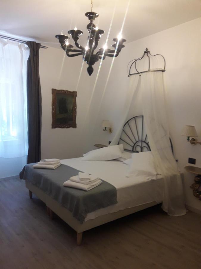 Rooms Alla Loggia Del Castello Тренто Екстер'єр фото