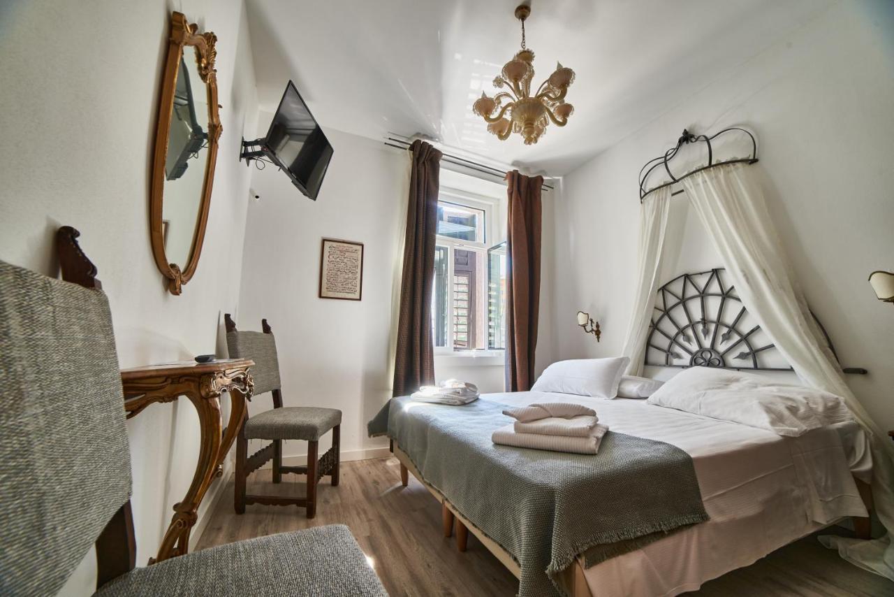 Rooms Alla Loggia Del Castello Тренто Екстер'єр фото